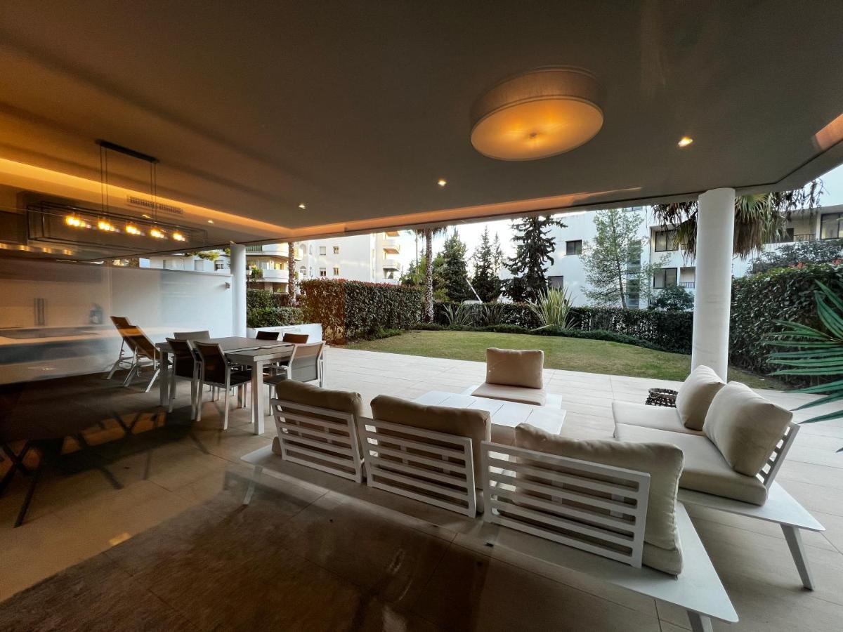 Royal Banus Lägenhet Marbella Exteriör bild