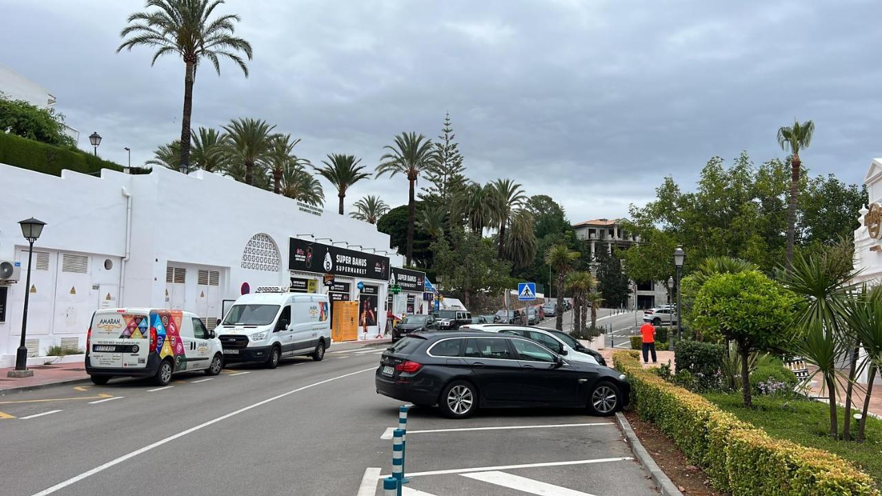 Royal Banus Lägenhet Marbella Exteriör bild
